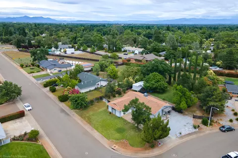 4957 Amanda Dr, Redding, CA 96002 photo 46