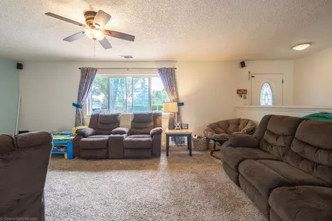 4957 Amanda Dr, Redding, CA 96002 photo 11