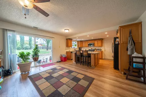 4957 Amanda Dr, Redding, CA 96002 photo 14