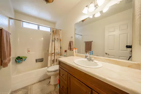 4957 Amanda Dr, Redding, CA 96002 photo 28