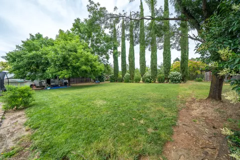 4957 Amanda Dr, Redding, CA 96002 photo 32