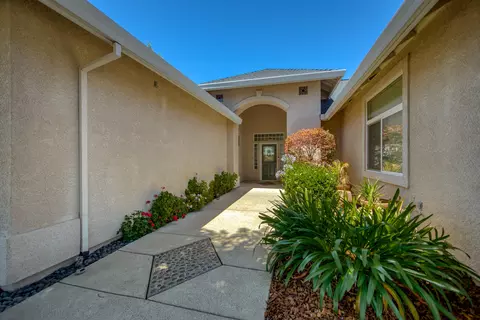 2106 Lafayette Ct, Redding, CA 96003 photo 28