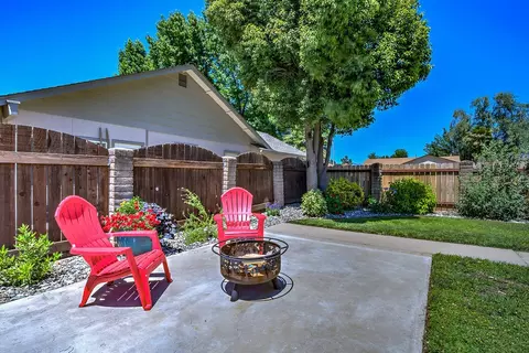4092 Riverview Dr, Redding, CA 96001 photo 28