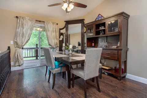 546 Martinique Cir, Redding, CA 96003 photo 20