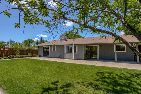 897 Wingsetter Ct, Redding, CA 96003 photo 25