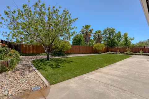 897 Wingsetter Ct, Redding, CA 96003 photo 23