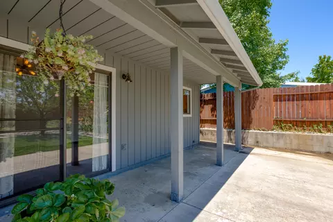 897 Wingsetter Ct, Redding, CA 96003 photo 21