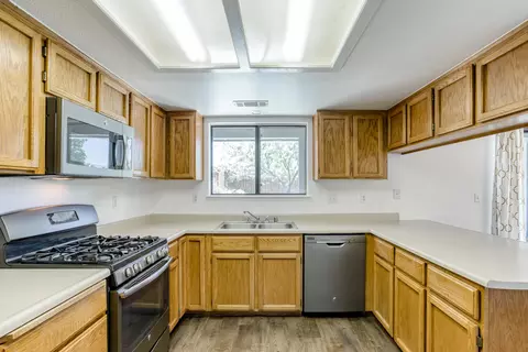 897 Wingsetter Ct, Redding, CA 96003 photo 6
