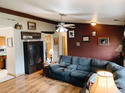 2757 Jasmine Way, Redding, CA 96002 photo 5