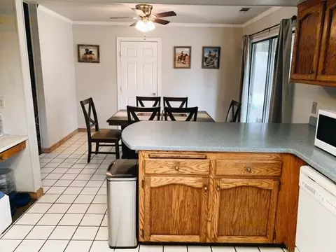2757 Jasmine Way, Redding, CA 96002 photo 3