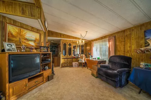 20083 Sunrise Dr, Redding, CA 96003 photo 29