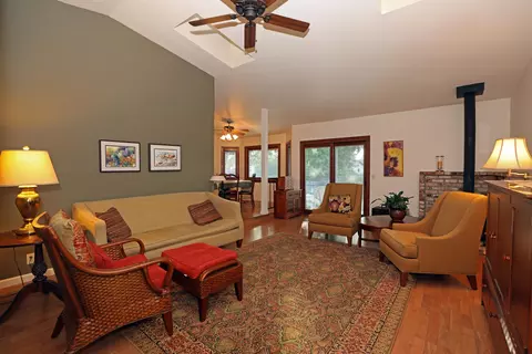 1904 Marlene Ave, Redding, CA 96002 photo 3