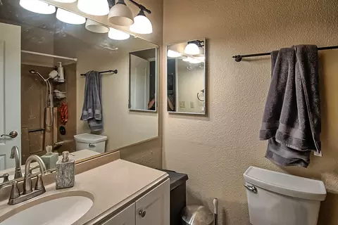 3055 Northwoods Way, Redding, CA 96002 photo 25