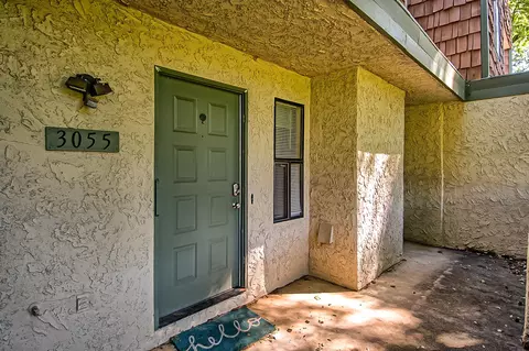 3055 Northwoods Way, Redding, CA 96002 photo 4