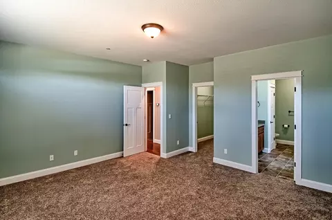 20340 Gibson Ct, Redding, CA 96002 photo 14
