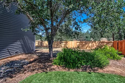20340 Gibson Ct, Redding, CA 96002 photo 25