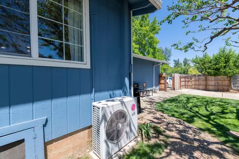 3809 Traverse St, Redding, CA 96002 photo 27