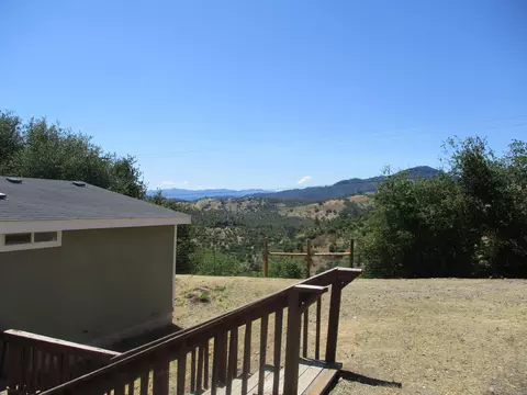 14365 Highline Trl, Redding, CA 96003 photo 10