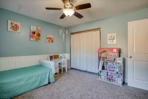 1040 Camelot Ct, Redding, CA 96003 photo 20