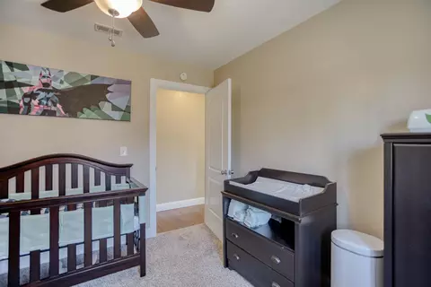 1040 Camelot Ct, Redding, CA 96003 photo 22