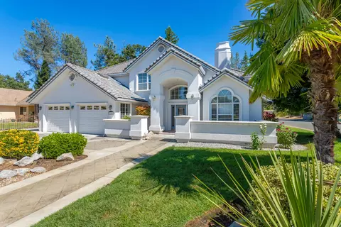 3701 Eagle Pkwy, Redding, CA 96001 photo 1