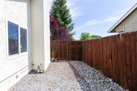 479 Shell Dr, Redding, CA 96003 photo 37