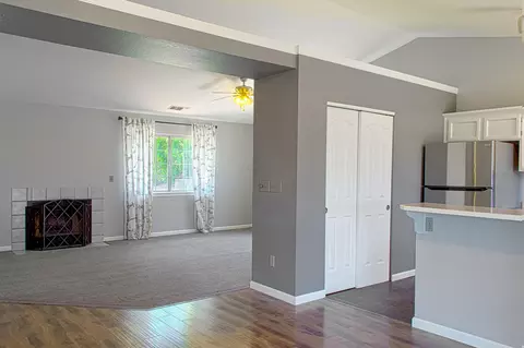 730 Spaniel Dr, Redding, CA 96003 photo 8