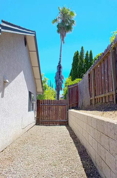 730 Spaniel Dr, Redding, CA 96003 photo 28