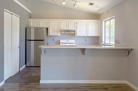 730 Spaniel Dr, Redding, CA 96003 photo 11