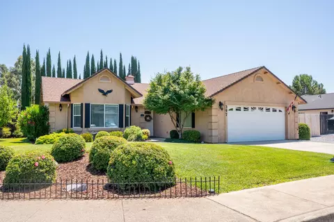397 Tourmaline Way, Redding, CA 96003 photo 2