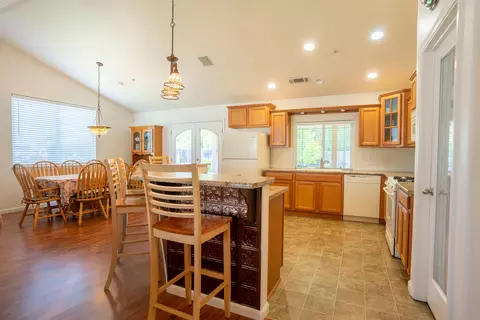397 Tourmaline Way, Redding, CA 96003 photo 10