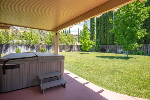 397 Tourmaline Way, Redding, CA 96003 photo 5
