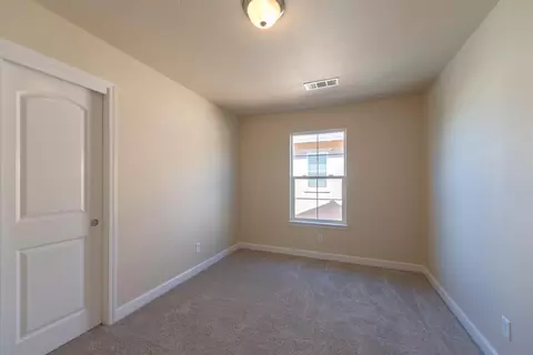 2392 La Villa Way, Redding, CA 96003 photo 13