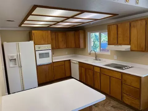5735 Cascade Dr, Redding, CA 96003 photo 13