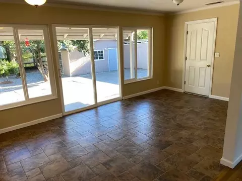 5735 Cascade Dr, Redding, CA 96003 photo 10