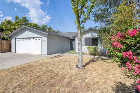 2558 Keylod, Redding, CA 96002 photo 1