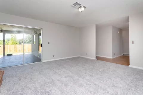 2558 Keylod, Redding, CA 96002 photo 7