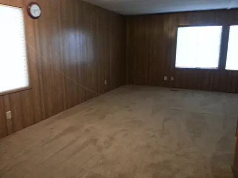 4072 Notre Dame Ave, Redding, CA 96003 photo 10
