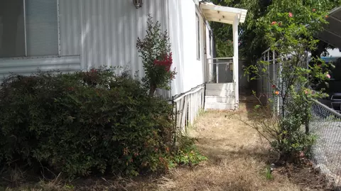 4072 Notre Dame Ave, Redding, CA 96003 photo 11