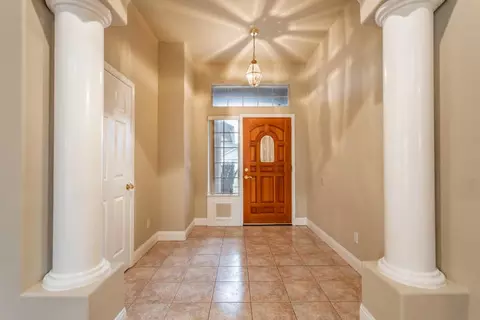 5804 Diamond Ridge Dr, Redding, CA 96003 photo 2