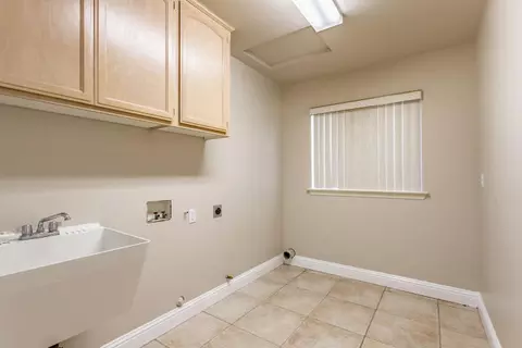 5804 Diamond Ridge Dr, Redding, CA 96003 photo 16