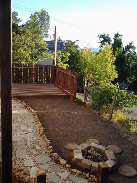 1909 Grandview Ave, Redding, CA 96001 photo 27