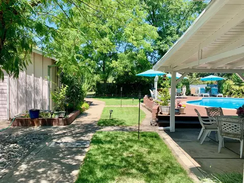 1262 Dusty Ln, Redding, CA 96002 photo 38
