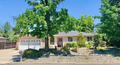 1262 Dusty Ln, Redding, CA 96002 photo 1