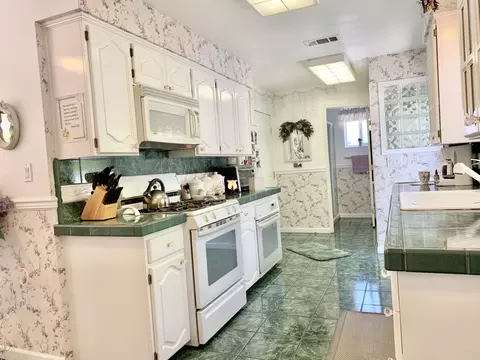 1262 Dusty Ln, Redding, CA 96002 photo 16