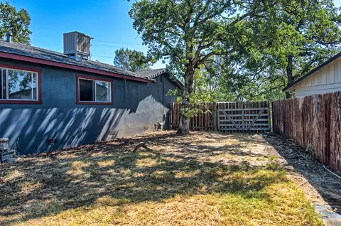 4530 Enchanted Way, Redding, CA 96001 photo 41