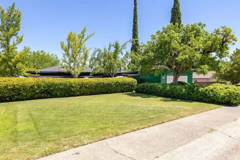 1765 Wisconsin Ave, Redding, CA 96001 photo 2