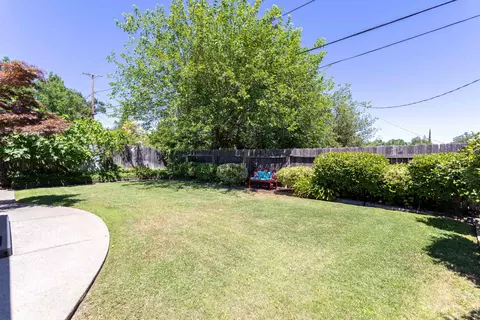 1765 Wisconsin Ave, Redding, CA 96001 photo 37