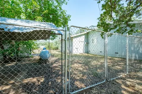 8836 Faye Ln, Redding, CA 96002 photo 23
