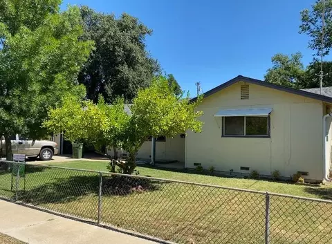 725 West St, Redding, CA 96001 photo 1
